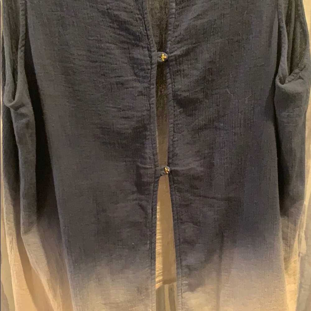 Tunic - Picture 3 of 5
